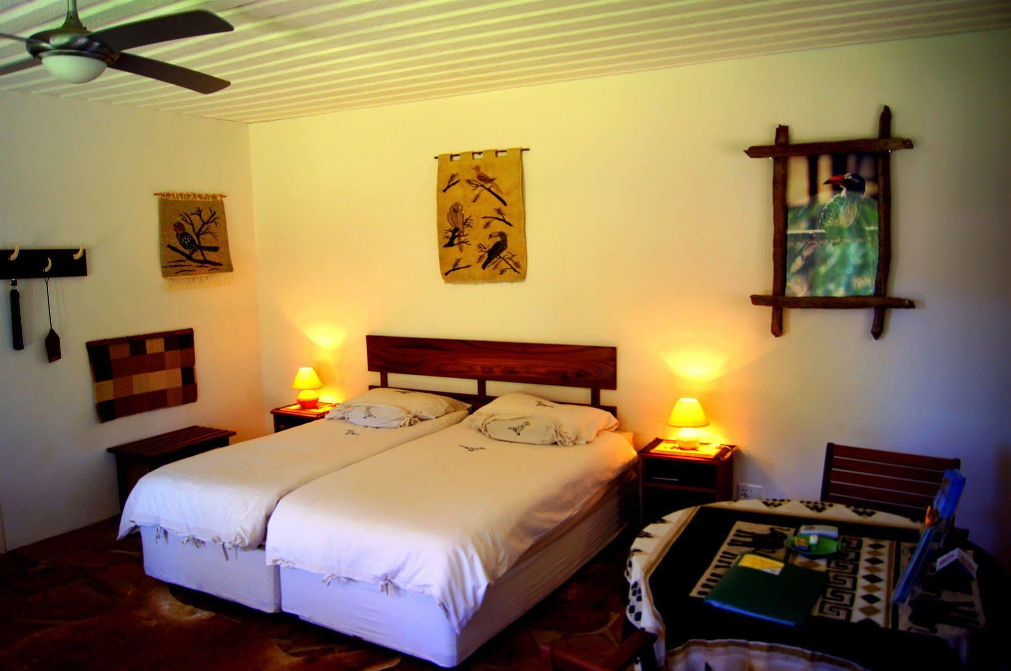 Hotel Dornhuegel Guestfarm Grootfontein Exterior foto